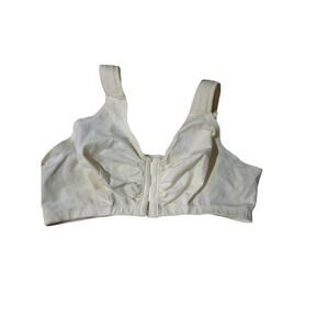 Leading Lady Wireless Non Padded Bra 42 C/D/DD Womens Front Closure Cream